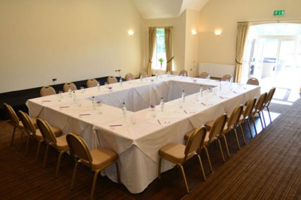 Aldwickbury Park meeting room